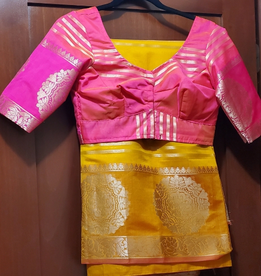 Picture of New Fancy Saree in Yellow ,Burnt Orange Combo!