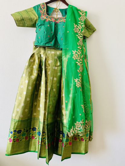 Picture of Tissue pattu lehenga