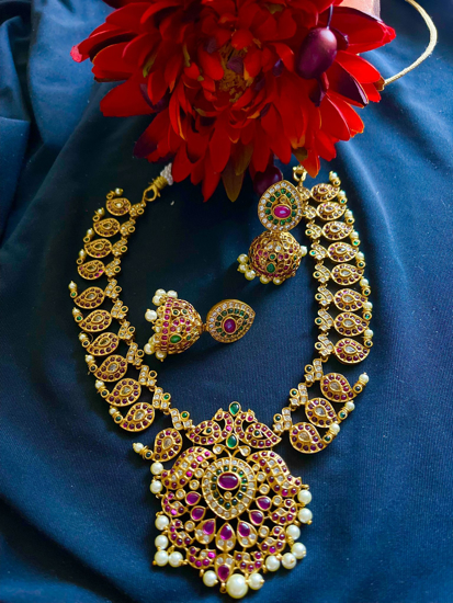 Picture of Traditional Jadau kundan Mango necklace with Buttalu
