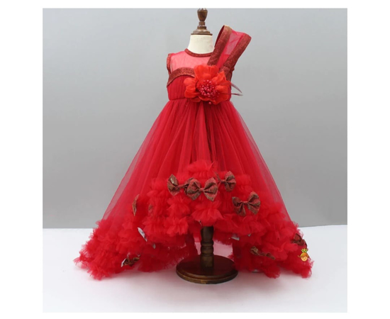 Little Muffet - Hello December! Get this gorgeous gown for... | Facebook