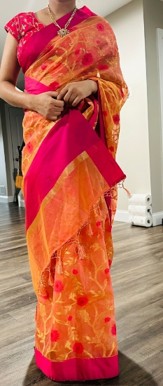 Picture of Peach and pink color saree paried with pink color blouse