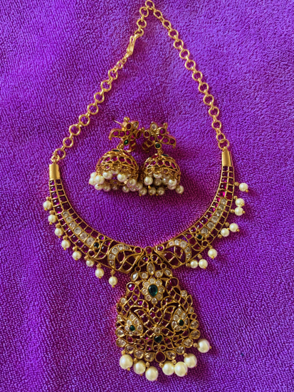 Picture of Brand New - Rubi kante choker set with beautiful earrings.