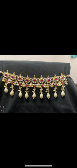 Picture of Jadav  kundan neck set with pearls