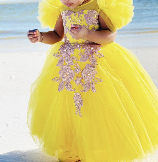 Picture of yellow tulle dress 2-3y