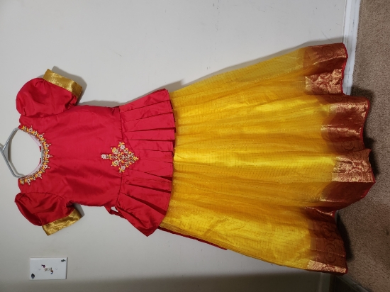 Picture of Traditional Frock 10-15y