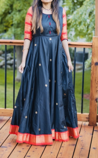 Picture of Black and red soft silk long dress