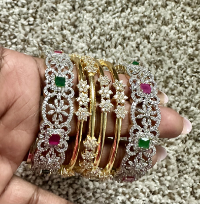 Picture of Set of 6 Premium quality bangles 2.8 size
