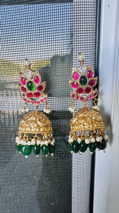 Picture of Jadau Jhumka earrings with dangling pearls