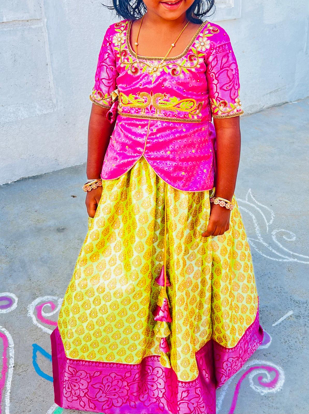 Picture of Green and pink semi pattu langa 4-5y