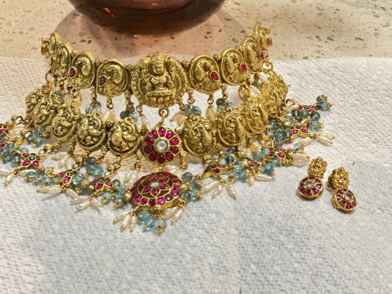 Picture of Jadau kundan chocker set