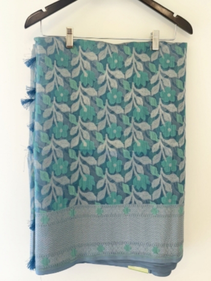 Picture of Never worn Floral organza saree