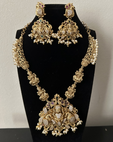Picture of Deep nakshi 3d necklace in gold finish 