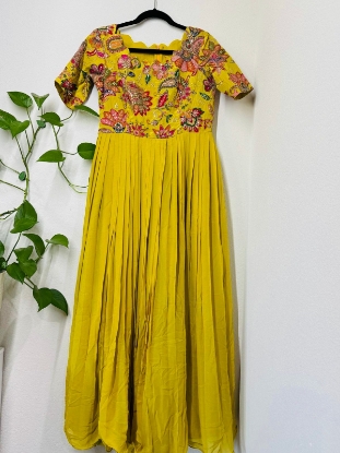 Picture of Never worn Partywear yellow frock