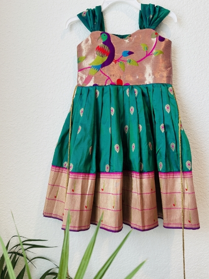 Picture of Never worn dual shade  Banarasi with Paithani yoke 2-4y 