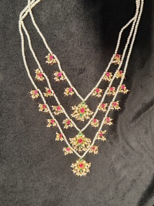 Picture of Kundhan theen lada