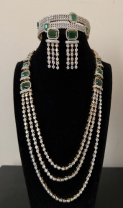 Picture of Diamond replica layered necklace set 