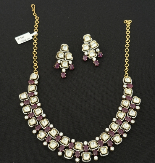 Picture of Moissanite kundan and ruby set 