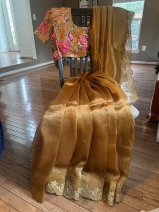 Picture of Gold tissue organza party wear saree